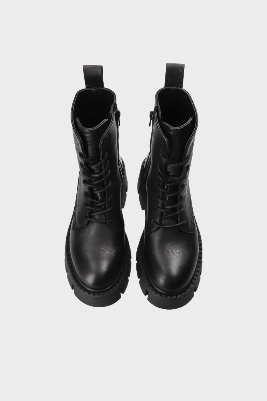 CPH130 Leather Black