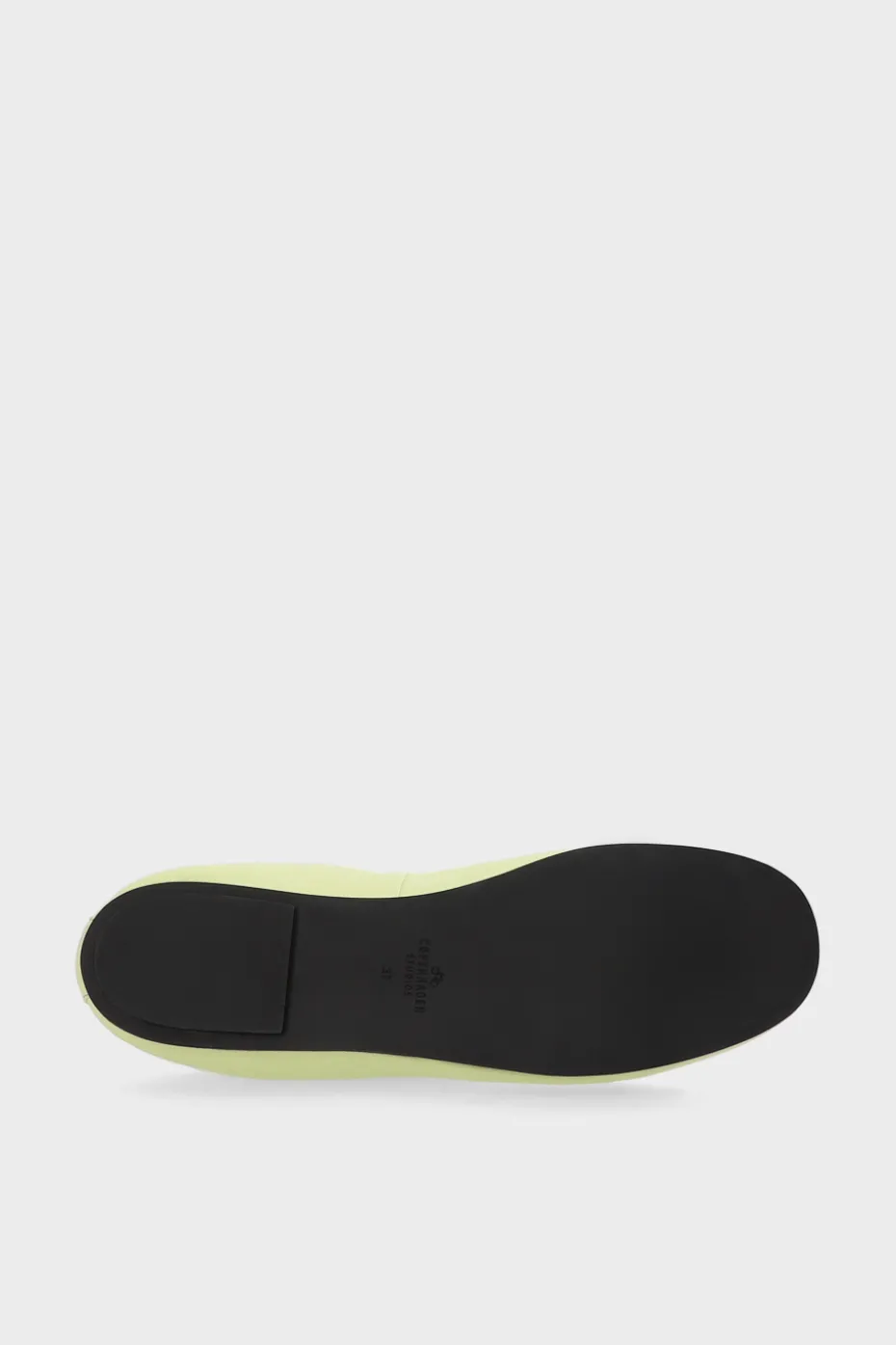 CPH880 Nappa Light Yellow