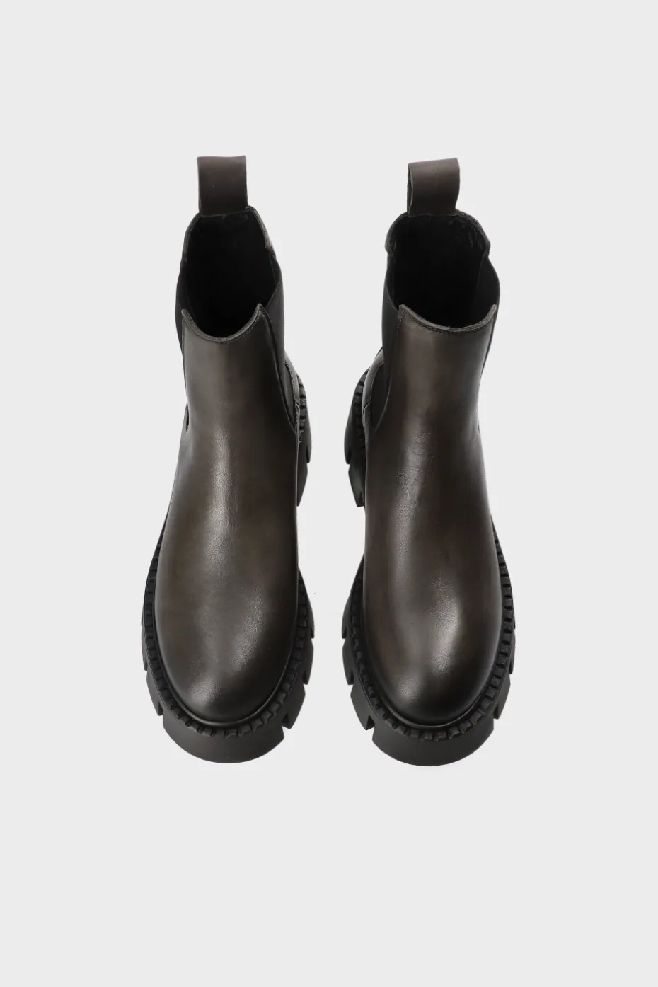 CPH137 Vintage Vitello Off Black