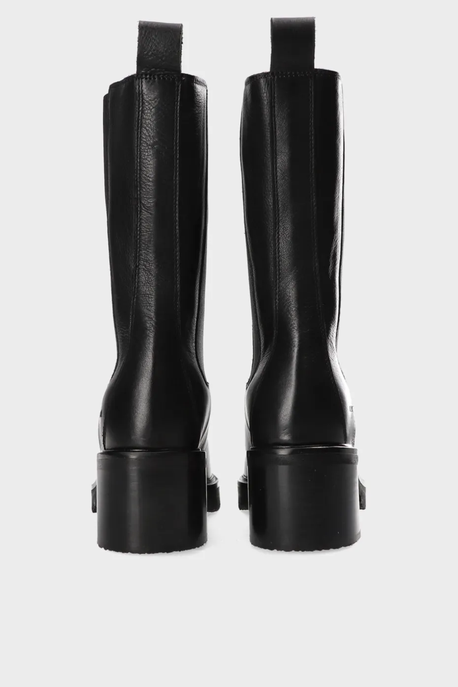 CPH615 Vitello Black