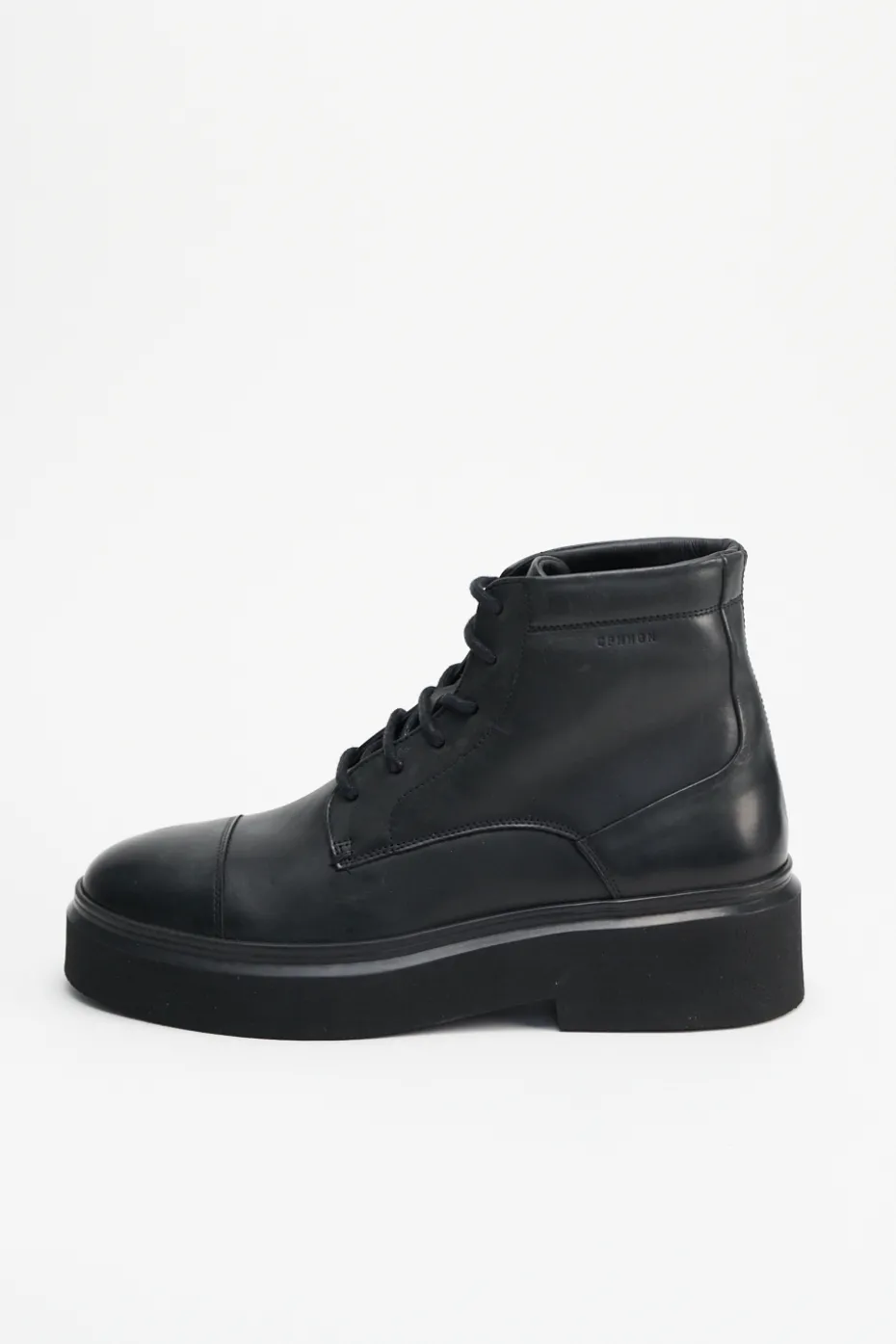 CPH519M Waxed Vitello Black