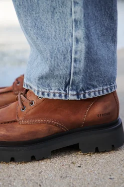 CPH177M Waxed Vitello Rust