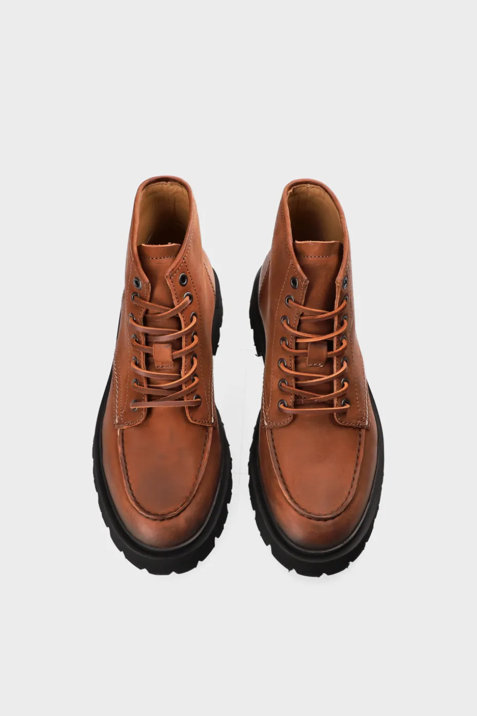CPH177M Waxed Vitello Rust